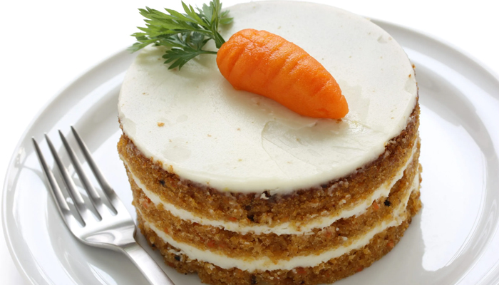 گاجر کا کیک ایک منفرد کیک ہے جو یقیناً آپ کو بھی پسند آئے گا/ فائل فوٹو
