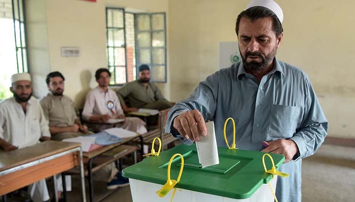 قومی وصوبائی اسمبلیوں کے ضمنی الیکشن کیلئے پولنگ 21 اپریل کو ہوگی: الیکشن کمیشن/ فائل فوٹو