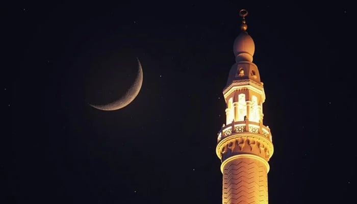 سعودی سپریم کورٹ نے ایک بیان جاری کیا جس میں شہریوں سے کہا گیا ہے کہ وہ چاند نظر آنے کی اطلاع دیں اور متعلقہ اتھارٹی کو مطلع کریں/ فائل فوٹو