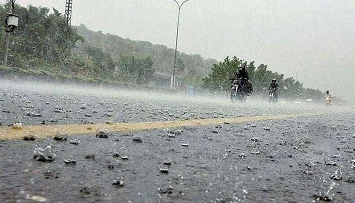 بارش کی وجہ سے ڈی جی خان اور کوہ سلیمان کے ندی نالوں میں سیلاب کے امکان ہے: ترجمان پی ڈی ایم اے/ فائل فوٹو