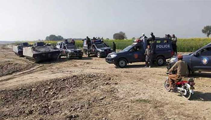 ڈاکوؤں کے خلاف آپریشن میں رینجرز پولیس سے تعاون کررہی ہے اور سندھ پولیس نے بھی ہمارا زبردست ساتھ دیا ہے: آئی پنجاب