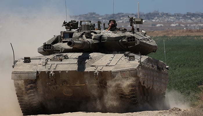 اسرائیلی ٹینک کی عمارت پر گولہ باری سے 5 اسرائیلی فوجی ہلاک ہوگئے— فوٹو: فائل