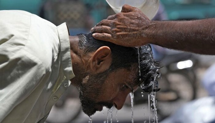پاکستان میں گرمی کی لہر کیوں ہے؟ محکمہ موسمیات نے وجہ بتادی