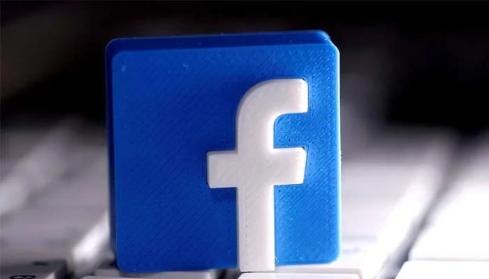 میٹا اے آئی کو فیس بک کمنٹس کی سمری بنانے کے لیے استعمال کرنا ممکن
