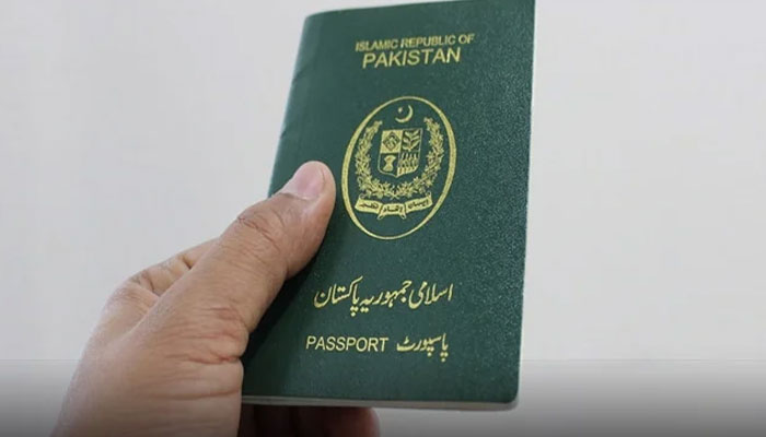 بیرون ممالک پناہ حاصل کرنیوالے افراد کو پاسپورٹ  جاری نہیں ہوگا