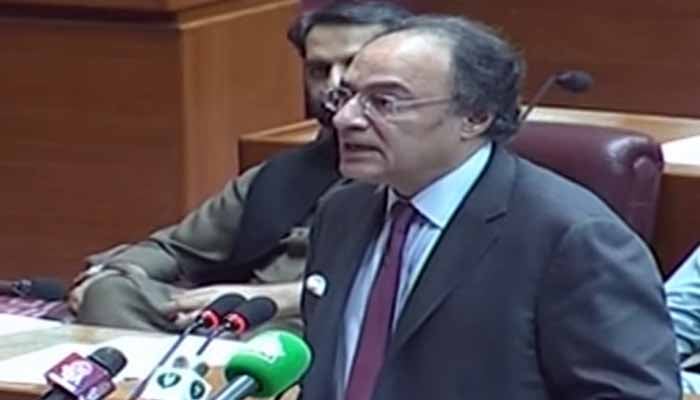 ’تاجروں کا ٹیکس نیٹ میں آنا ضروری، اسٹیشنری پر سیلز ٹیکس استثنیٰ برقرار، پنشن اخراجات کم کرینگے‘