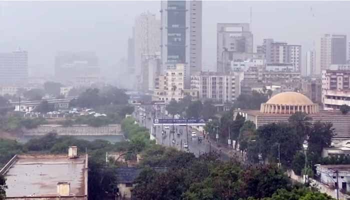 کراچی میں مزید کتنی بارش متوقع ہے؟ چیف میٹرولوجسٹ نے بتادیا