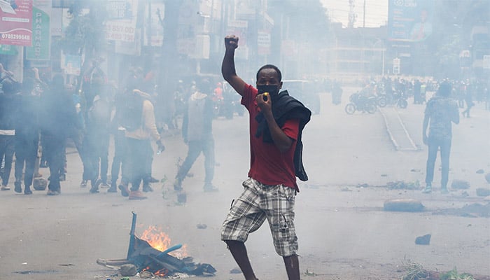 کینیا میں ٹیکسوں میں اضافے کے  متنازع بل کی واپسی کے بعد بھی مظاہرے جاری