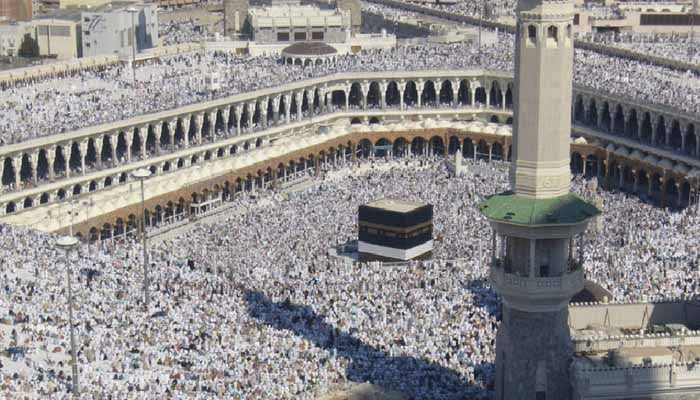 شدید گرمی: مسجد الحرام اور نبویؐ میں نماز جمعہ اور خطبہ کا دورانیہ کم کردیا گیا