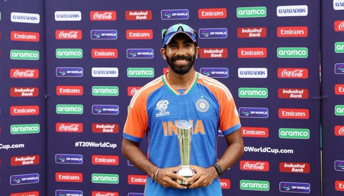 T20 ورلڈکپ میں بھارت کی جیت میں اہم کردار ادا کرنیوالے بمرا پلیئر آف دی ٹورنامنٹ قرار
