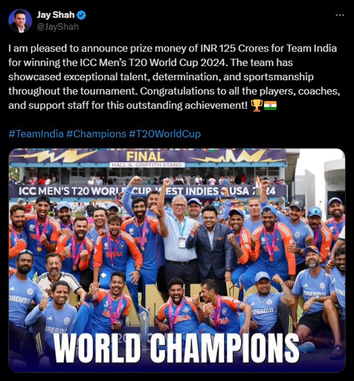 ٹی ٹوئنٹی ورلڈکپ میں فتح، بھارتی بورڈ نے ٹیم پر پیسوں کی بارش کردی
