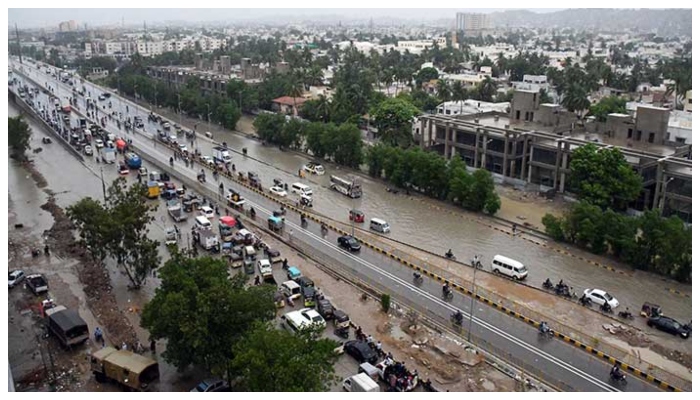 کراچی میں بارشیں کب سے ہونگی اور آئندہ 24 گھنٹوں کے دوران شہر کا موسم کیسا رہیگا؟