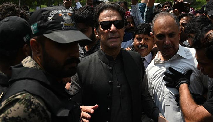 عمران خان کی چار کیسز کے سوا ابھی تک کسی کیس میں گرفتاری نہیں