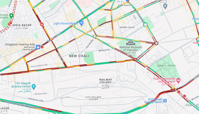 کراچی: آئی آئی چندریگر روڈ اور اطراف کی سڑکوں پر شدید ٹریفک جام، شہری رل گئے