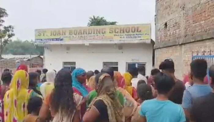 بھارت: 5 سالہ بچہ اسکول بیگ میں پستول لے آیا، گولی چلنے سے طالب علم زخمی