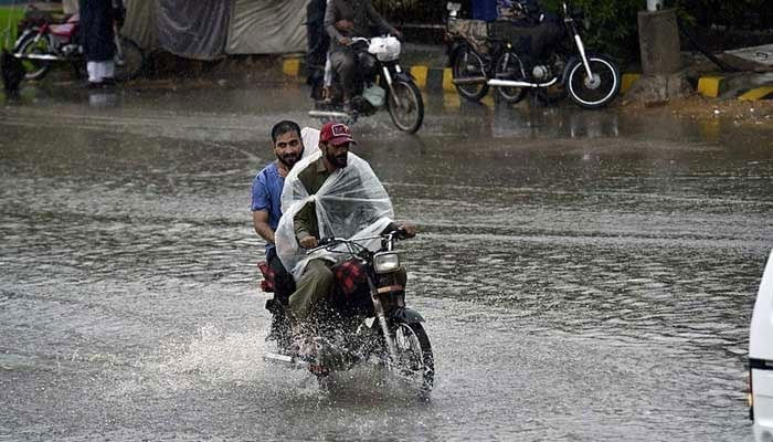 کراچی میں رواں ہفتے کتنی بارش ہوگی ؟