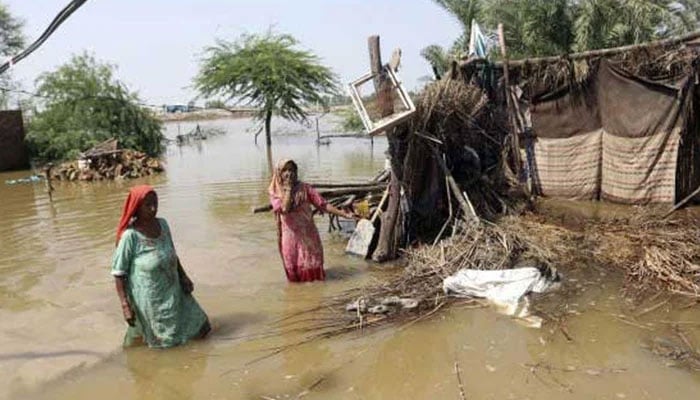 ملک کے متعدد علاقوں میں بارش کے بعد سیلابی صورتحال، کئی دیہات بھی ڈوب گئے