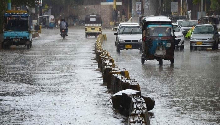 کراچی میں آج ہلکی سے درمیانی شدت کی بارش کا امکان