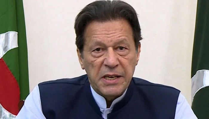 دھمکی آمیز پوسٹ: عمران خان کیخلاف حکومت اورریاستی اداروں کیخلاف بغاوت پراکسانے کا مقدمہ درج