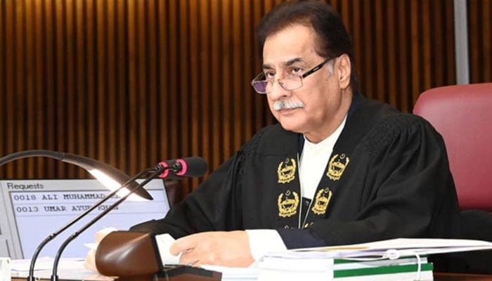 اسپیکر قومی اسمبلی نے جوڈیشل کمیشن کیلئے حکومت اور اپوزیشن سے نام طلب کرلیے