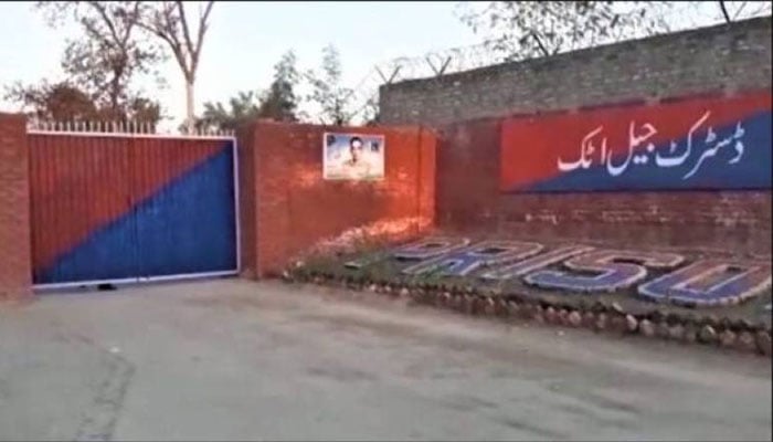 ڈسٹرکٹ جیل اٹک سے خیبرپختونخوا کے 86 قیدی رہا کردیے گئے