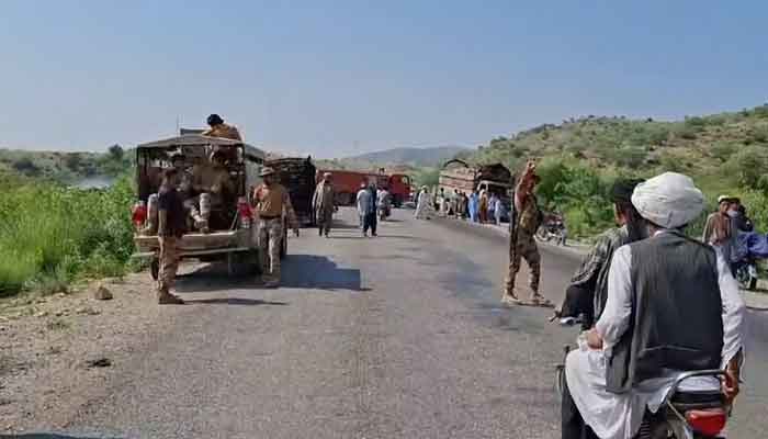 وزیر داخلہ کی قلات میں چیک پوسٹ پر حملے کی مذمت، شہید اہلکاروں کو خراج عقیدت