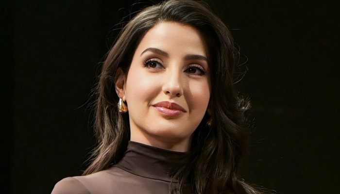 لاس اینجلس میں آتشزدگی کے باعث نورا فتیحی کو ہنگامی طور پر گھر چھوڑنا پڑگیا