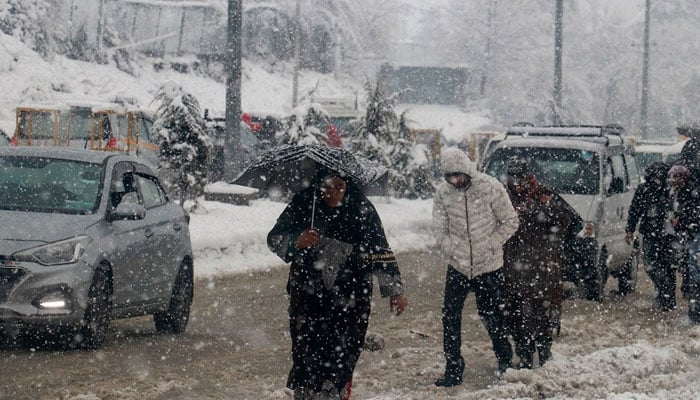 خیبر پختو نخوا، گلگت، کشمیر اور خطہ پوٹھوہار میں بارش اور پہاڑوں پر برفباری کا امکان