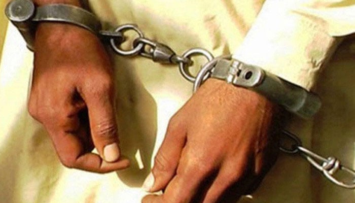 لودھراں میں طالبہ کی مبینہ خودکشی پر استاد کیخلاف ہراساں کرنے کا مقدمہ درج، ملزم گرفتار