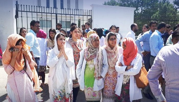 پی ایم ڈی سی اور وزارت صحت نے فاٹا اور بلوچستان کے اسٹوڈنٹس کا مسئلہ حل کرلیا