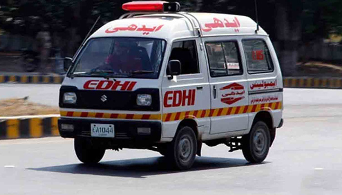 لاہور: گورنر ہاؤس کے ملازم اور اس کی ماں کے ساتھ لوٹ مار، بزرگ خاتون سڑک پر گر کر جاں بحق
