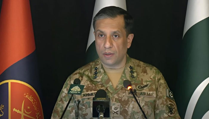 پاکستان نے بھارت سے آنے والے  29 اسرائیلی ساختہ ہیروپ ڈرون گرادیے: ترجمان پاک فوج