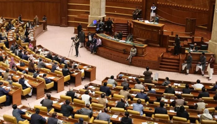 پنجاب اسمبلی میں ملازمین کی تقرری کیلئے عمرکی حد بڑھانے سے متعلق قرارداد منظور