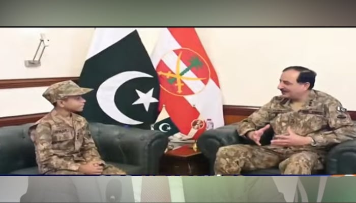 پاک فوج نےکراچی کے رہائشی ننھے عثمان کی خواہش پوری کر دی