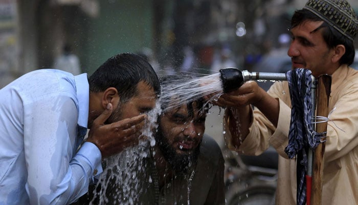 سندھ کے بیشتر مقامات پر آج سے 20 مئی کے دوران ہیٹ ویو کا امکان