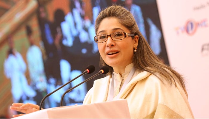 بانی پی ٹی آئی کے ساتھ جو نا انصافی کرے گا عوام ان کے گھروں میں گھسے گی: شاندانہ گلزار