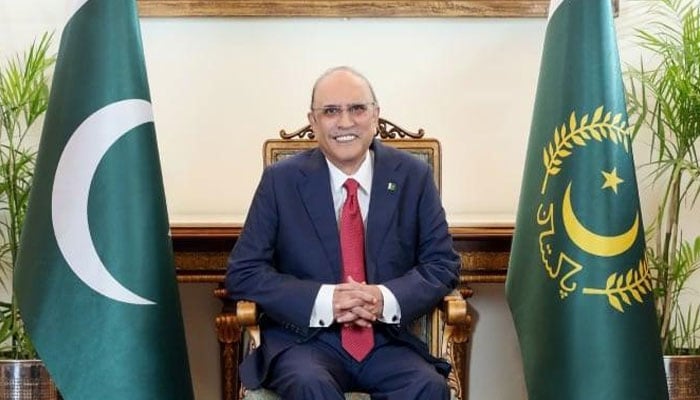 پاکستان اپنے آبی حقوق کے تحفظ کیلئے قومی طاقت کے تمام ذرائع بروئے کار لائے گا: صدر مملکت