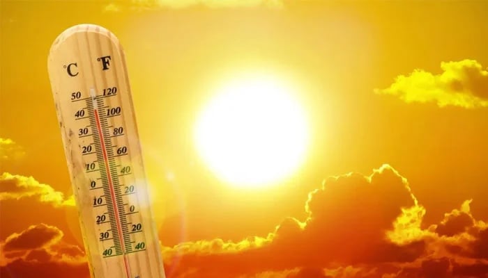 ملک کے میدانی علاقے 4 روز شدید گرمی کی لہر کے زیر اثر رہیں گے، محکمہ موسمیات نے خبر دار کر دیا