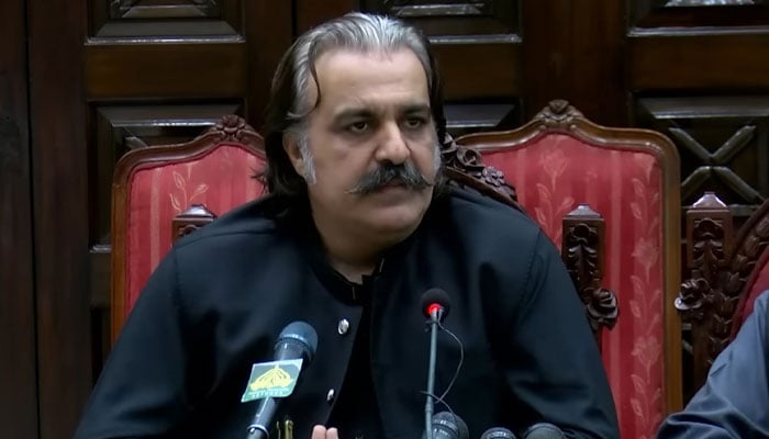 وفاقی حکومت اور کے پی حکومت کے درمیان این ایف سی ایوارڈ  پر معاملات  طے پاگئے