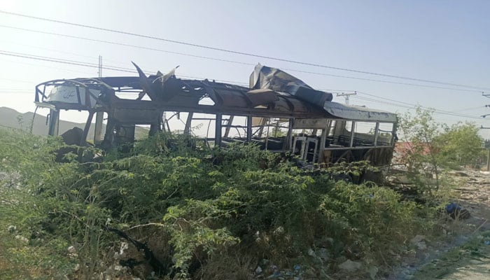 خضدار میں دھماکا، بس میں سوار 4 بچے جاں بحق