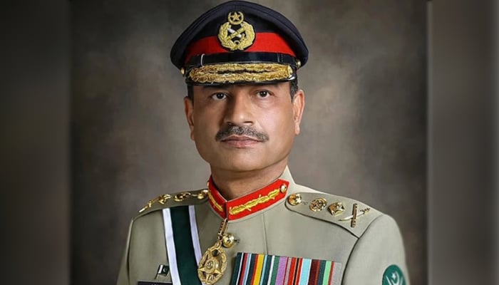 میڈیا ہمارا فخر ہے، اس نے ہمارے ساتھ ملکر جنگ لڑی: فیلڈ مارشل عاصم منیر