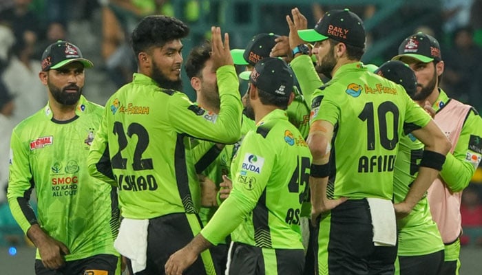 پی ایس ایل ایلیمنیٹر 2: لاہور قلندرز، اسلام آباد کو شکست دیکر ایونٹ کے فائنل میں پہنچ گئی