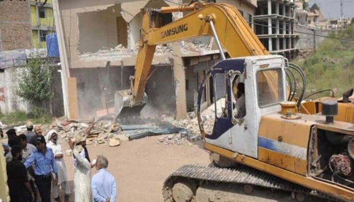 اسلام آباد میں غیر قانونی تعمیرات اور ہاؤسنگ سوسائٹیز کیخلاف فوری کریک ڈاؤن کا فیصلہ