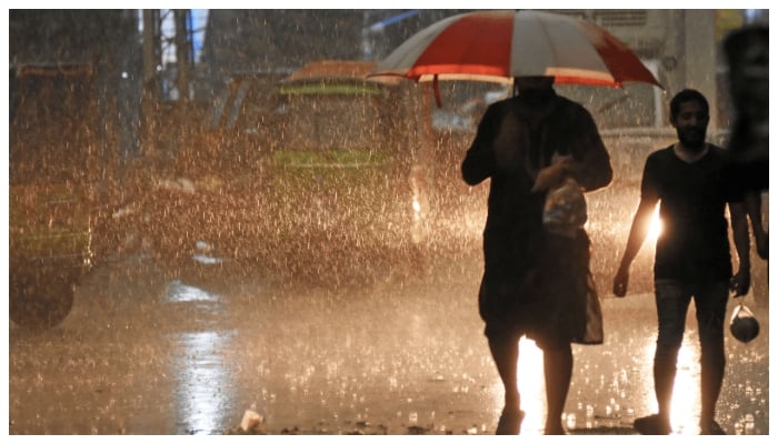 گزشتہ روز کی آندھی اور بارش سے ہونے والے نقصانات کی تفصیلات سامنے آگئیں