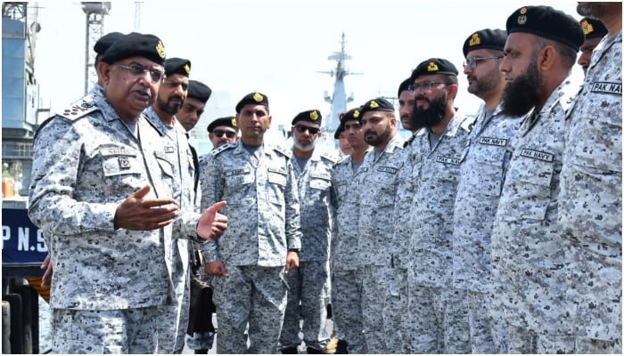 آج پی ایس ایل کے فائنل میں پاک بحریہ کو شاندار انداز میں خراج تحسین پیش کیا جائےگا