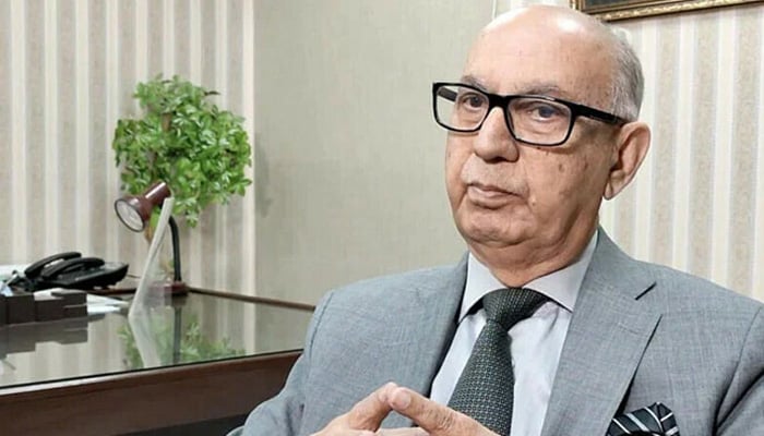 کچھ لو اور کچھ دو کے معنی این آر او نہیں تو کیا ہیں؟ عرفان صدیقی کا پی ٹی آئی سے سوال
