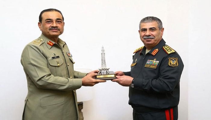 فیلڈ مارشل عاصم منیر اور آذر بائیجان کے وزیر دفاع کی ملاقات، دفاعی تعاون کو مزید فروغ دینے پر اتفاق