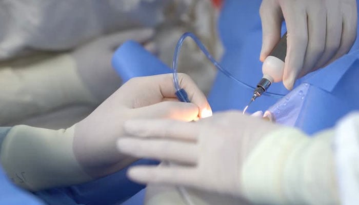 مکہ مکرمہ: حج کیلئے آنیوالی خاتون کا بروقت آپریشن، بینائی واپس مل گئی