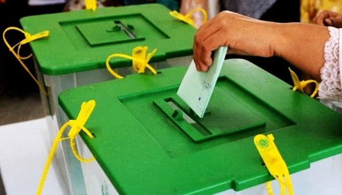 سیالکوٹ کے حلقہ پی پی 52 میں ضمنی انتخاب آج ہوگا