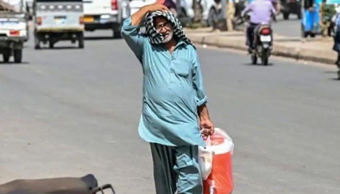 ملک کے مختلف حصوں میں آج موسم کیسا رہے گا؟
